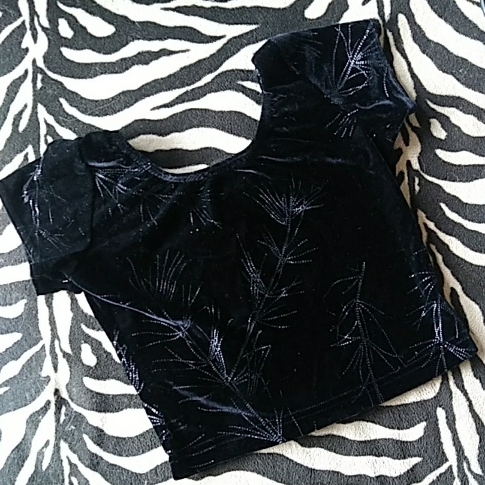 Y2K Velvet Crop Top - Picture 3 of 7